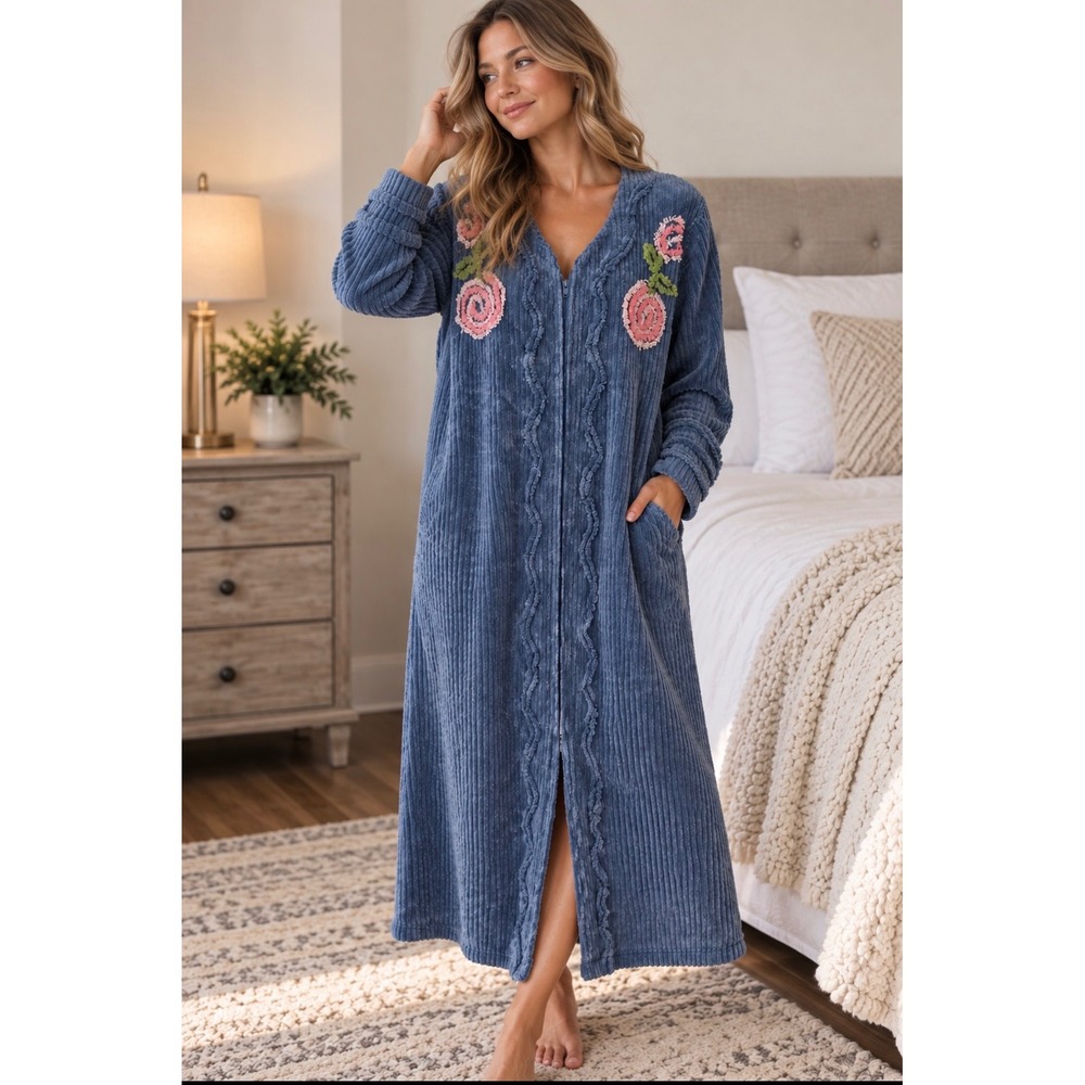 Vermont Country Store Robe Womens 2X Blue Chenille Floral Embroidered Zip Front